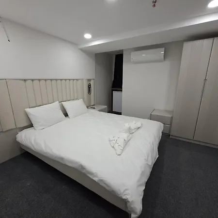 Отель Zeynus Kadikoey 3*